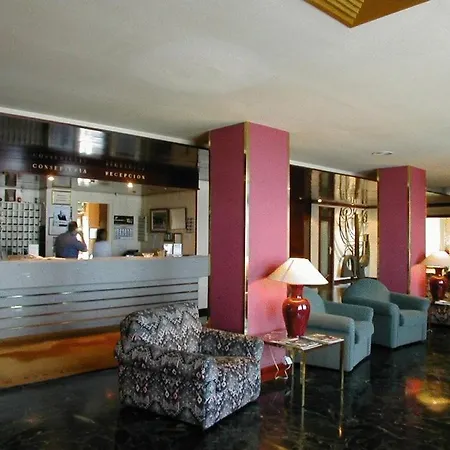 ホテル Rey Sancho Ramirez Somontano Sl