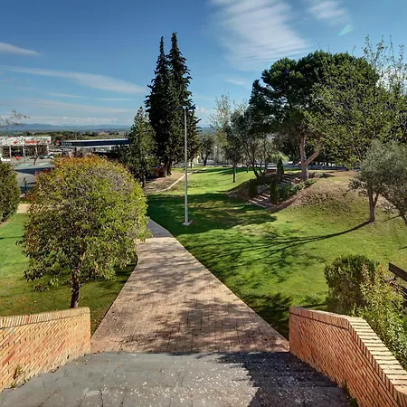 Rey Sancho Ramirez Hotel 3*