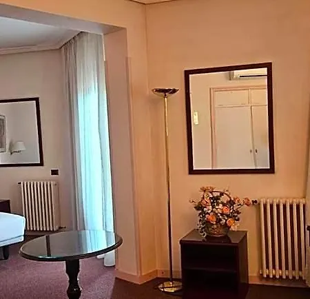 Rey Sancho Ramírez Somontano Sl Hotel