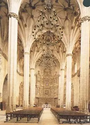 Rey Sancho Ramirez Somontano Sl 3*