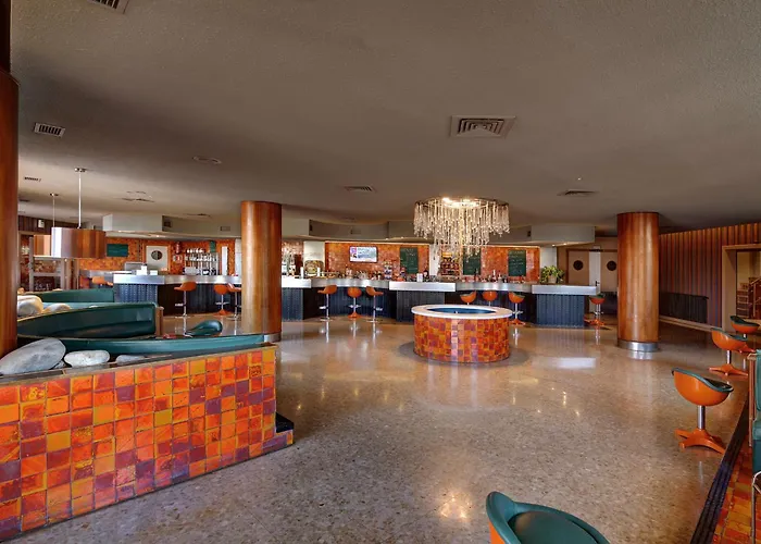 Rey Sancho Ramirez Somontano Sl Hotel